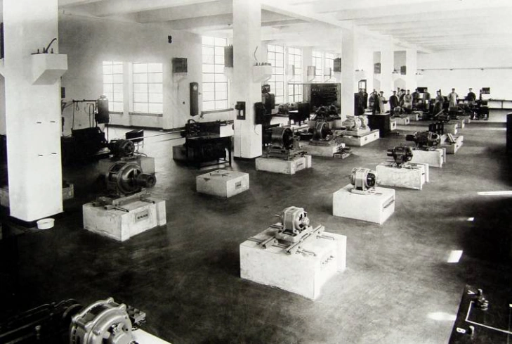 二十世纪二三十年代实验室照片汇编