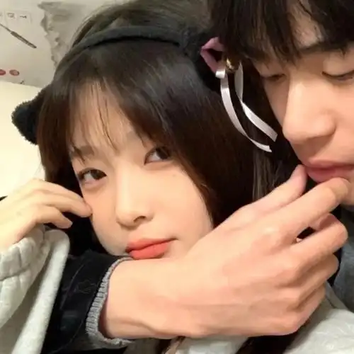 酷酷的小众真人情头