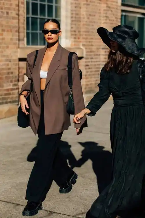 街拍 欧美 博主 时尚 ins