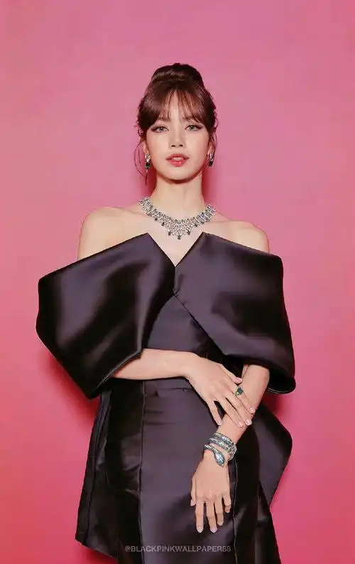 blackpink澳门演唱会##lisa kpop女一