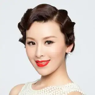 王雅洁(空政文工团青年歌唱家)_石塘网