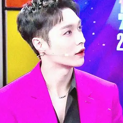 藏于世间.【张艺兴头像】