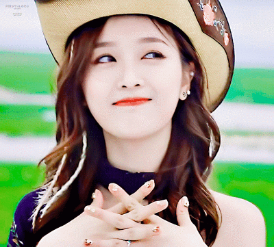 吴宣仪 动图 cr.firstjanuariusblood