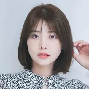 假发女短发圆脸修脸波波头2021年时尚新款时尚短直发自然全头套式