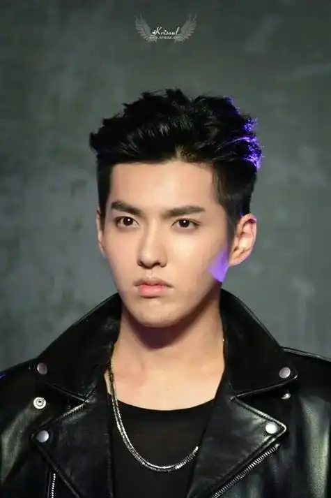 吉祥阁起名改名.#姓名学之中隐藏秘理 吴亦凡总格16奋斗运  - 抖音