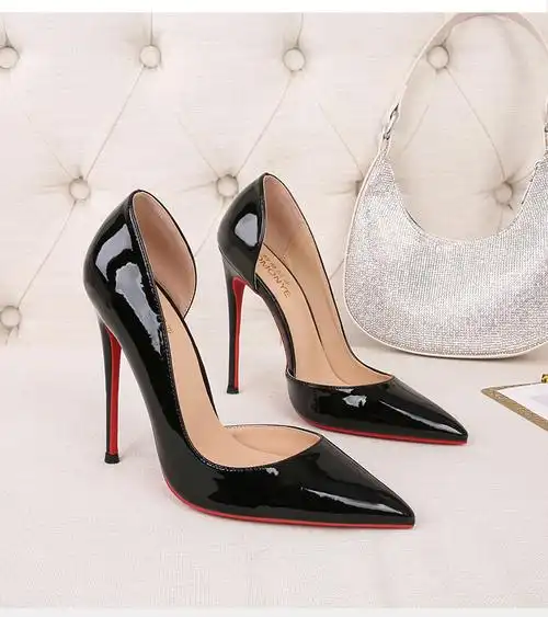 红底高跟鞋2022夏季新款侧空高跟鞋女细跟设计感小众气质名媛红底床上