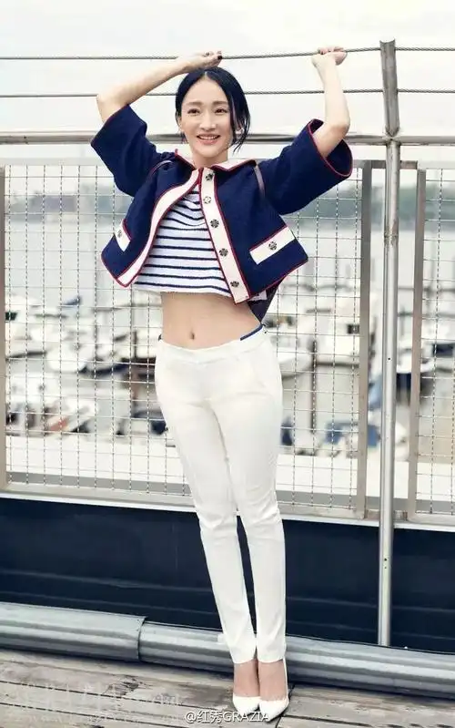 43岁还装嫩的周迅少女气真没了吗