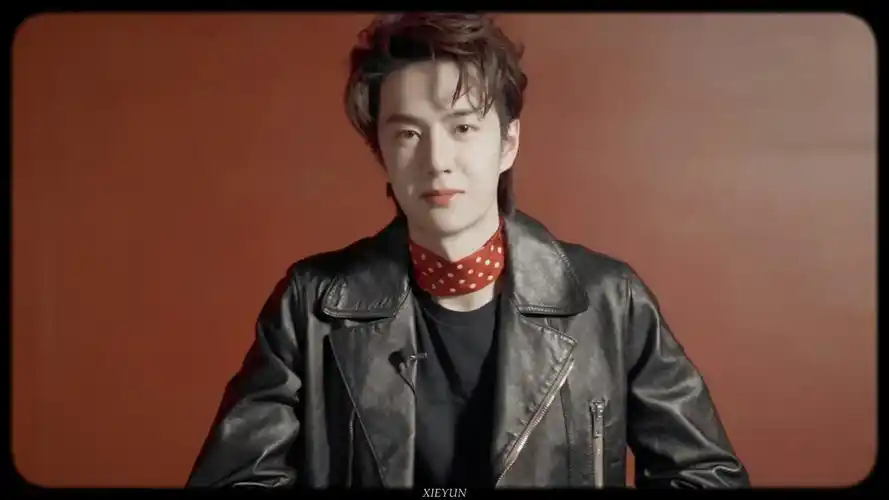 【战山为王】王一博竟然是拥有100k粉丝的写手?(上)