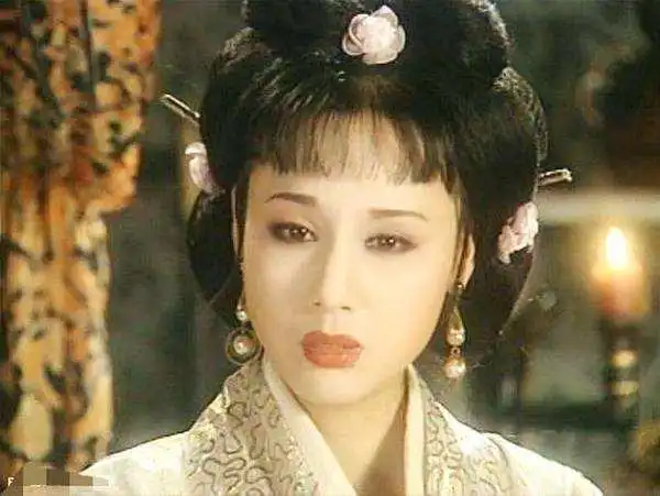 比如《唐明皇》《杨贵妃》《武则天》《太平天国》《康熙王朝》等众多
