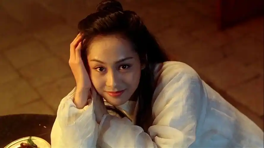 朱茵眨眼张敏回眸 十年后的她再登影坛_凤凰网娱乐_凤凰网