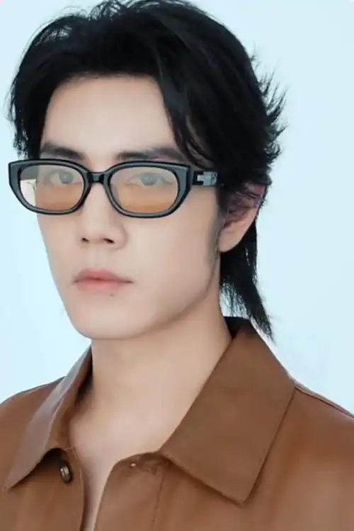 get@molsion陌森眼镜新品,代言人肖战的同款好物,浅拍两张,很是美丽