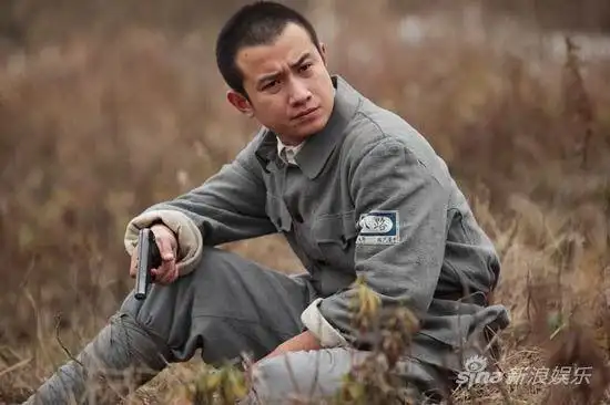 王雷刘恩佑领跑新红剧抗战青年团