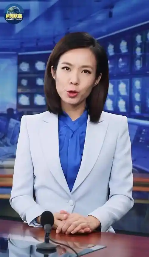 电视美女主持人宝晓峰生活照,网友:长相不算特别惊艳,但有特点_联播