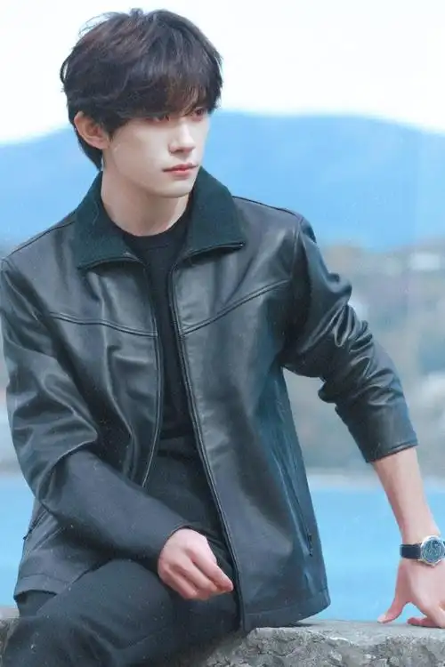 #易烊千玺 米兰时装周#