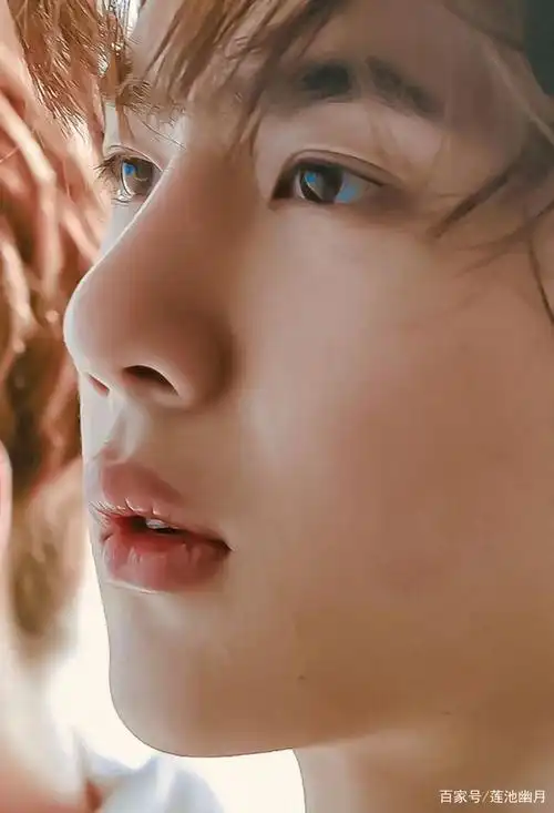 王一博有多帅?笑容有多甜?跳舞有多棒?酷盖王怼怼霸气写真图册