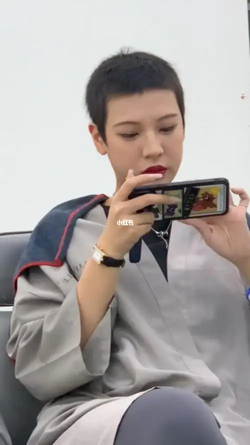 寸头好看还是长发好看