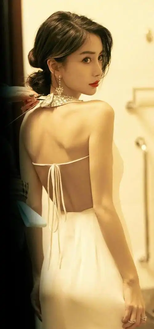 亭亭玉立楚楚动人杨颖写真美图