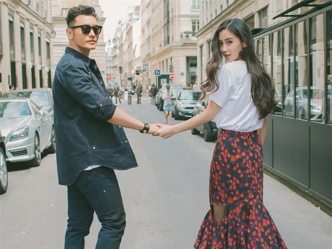 黄晓明anglebaby甜蜜街拍电脑壁纸