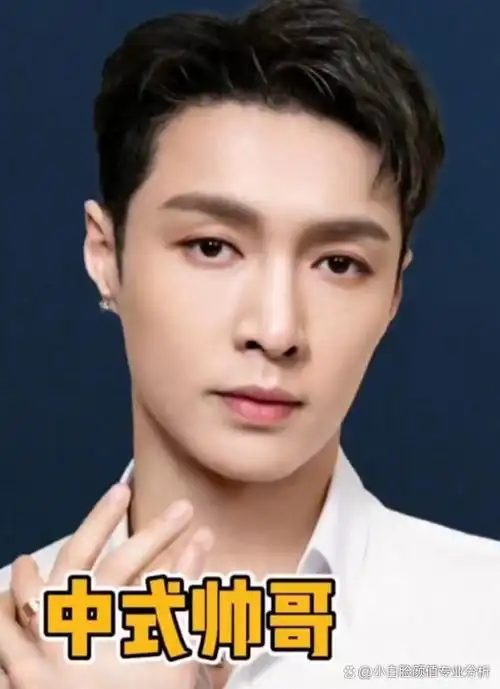 张艺兴在韩国成团出道 11 年,归来仍是少年,张艺兴的脸为什么又奶又凶