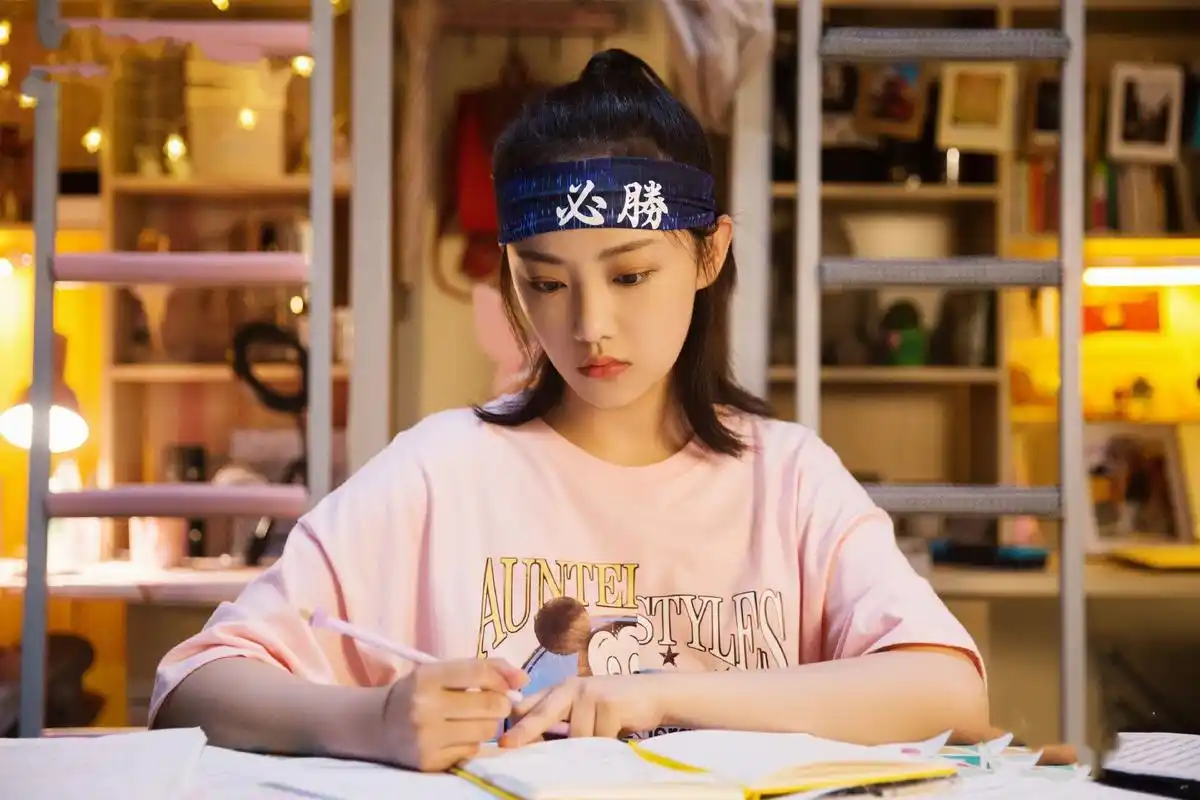 你好对方辩友2三对cp代表不同的校园风格哪对最真实