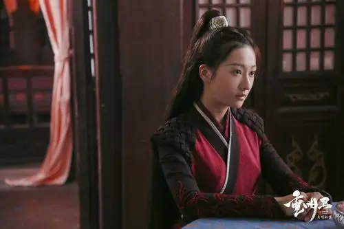 出道22年不温不火好友杨紫牛骏峰混的有模有样细扒童星余玥的蜕变之路