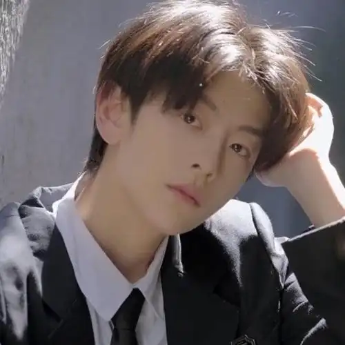 热销假发男中分蓬松修脸