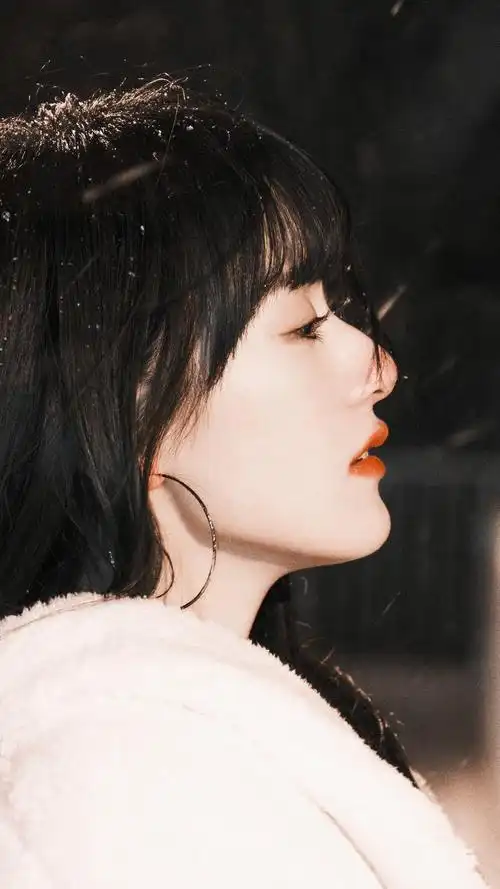 袁冰妍,初雪更衬美人  3