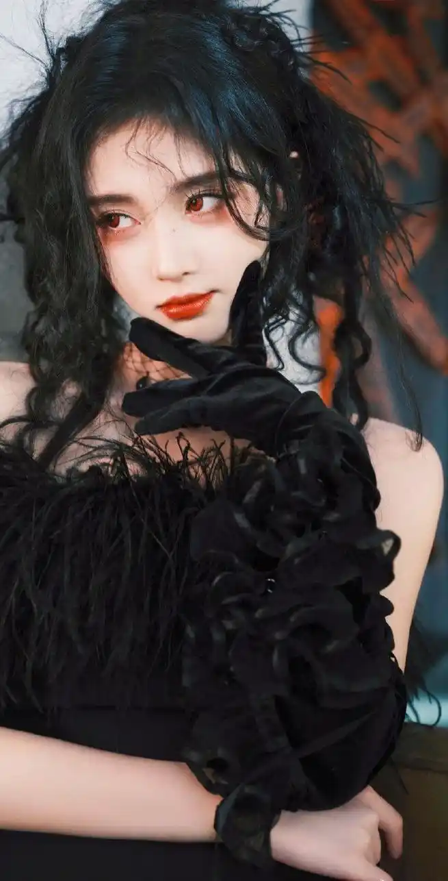 鞠婧祎暗黑系壁纸写真