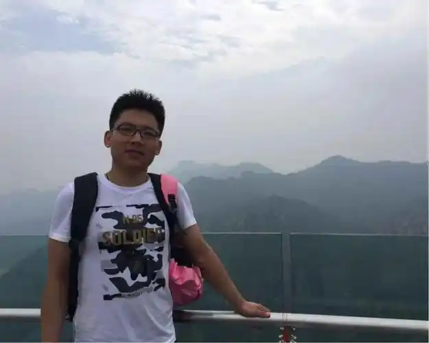 优质单身男青年北京93年175想自驾游中国的内蒙哥哥