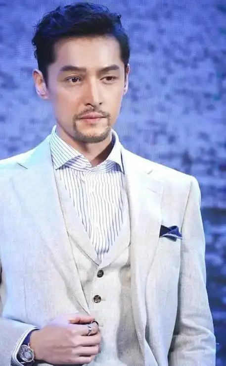 十七年前的车祸,胡歌深夜发文感慨人生,网友纷纷送上祝福