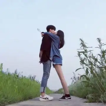 甜蜜霸气情侣头像一对两张 高调秀恩爱情侣头像大全一男一女