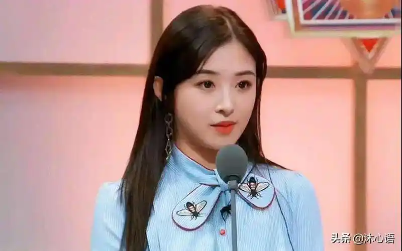 张含韵:乘风破浪做时尚女,否认被郭麒麟追求_郁可唯_青春_因为