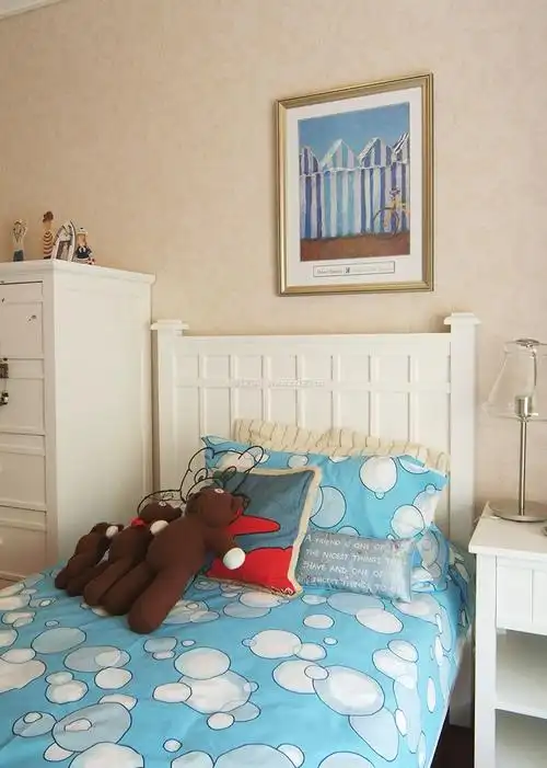 田园小户型男孩儿童房设计装饰画装修效果图片