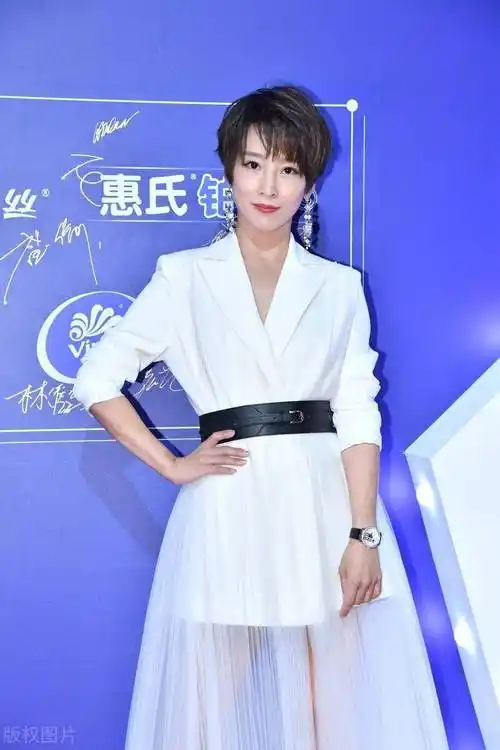 谢楠这身材,这才是尤物啊!