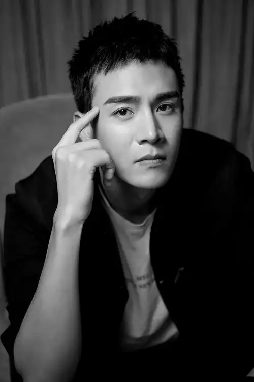 经超_演员_作品_个人资料_简历_生日_经历_留言 - 酷乐米