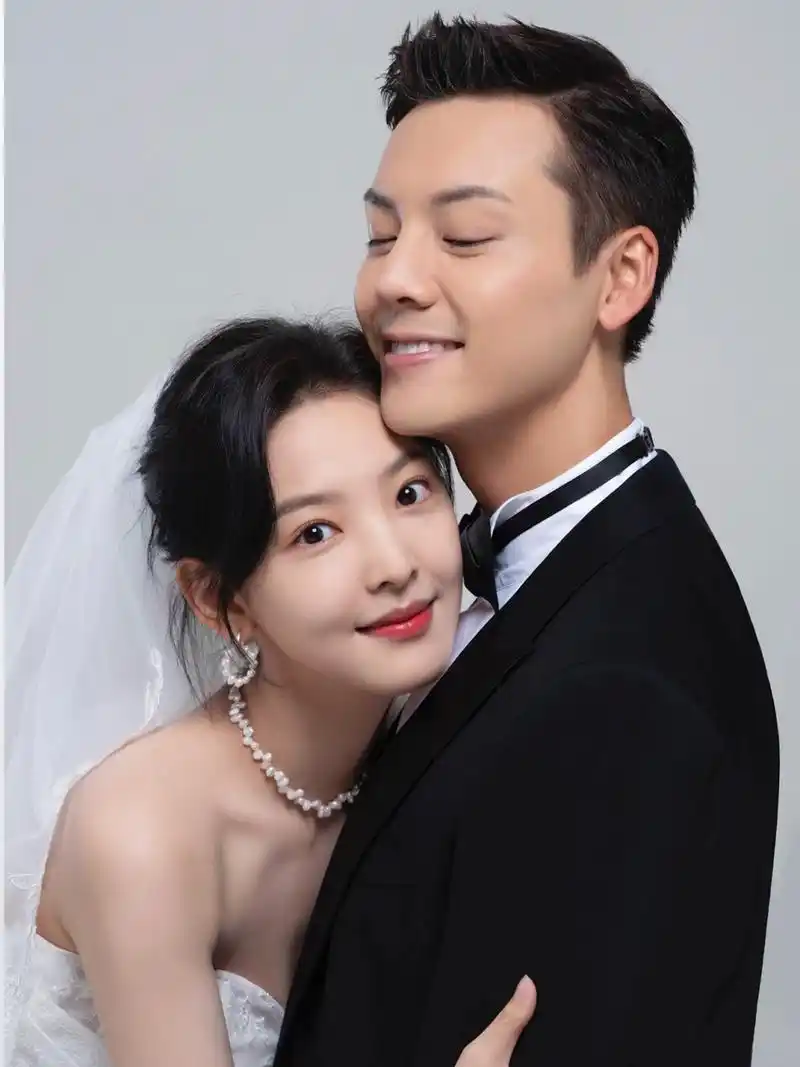 陈伟霆章若楠照亮你#  靳时川和徐来这组婚纱照太美了!