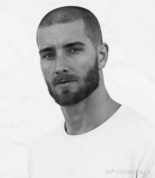 寸头男生头像欧美_头像图片_扣扣乐园