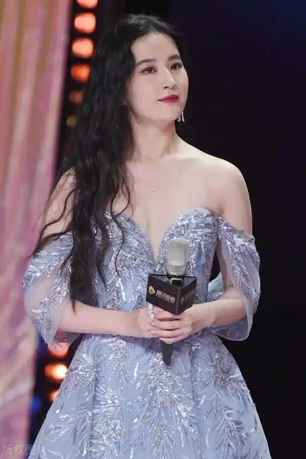 刘亦菲长胖了?尽显富态,微胖好像不太适合神仙姐姐