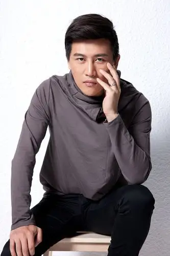 宋允皓运动写真曝光