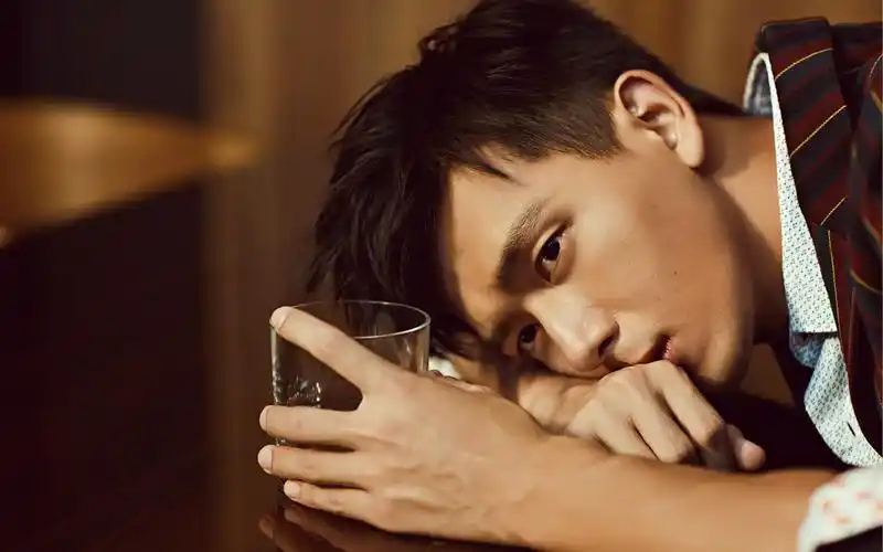 李现绅士帅气图片桌面壁纸,大陆明星,帅气,帅哥,写真,李现,演员,大陆