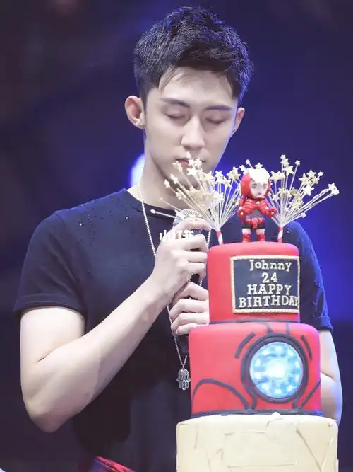 黄景瑜生日照片集锦