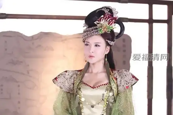 《封神英雄》凤青青扮演者是谁?郑亦桐个人资料及微博照片