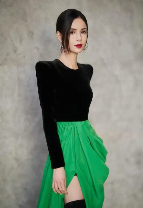 李若彤性感开叉裙写真图片49