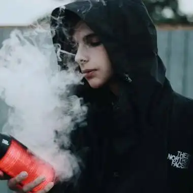 抽烟伤感头像男头像个性网