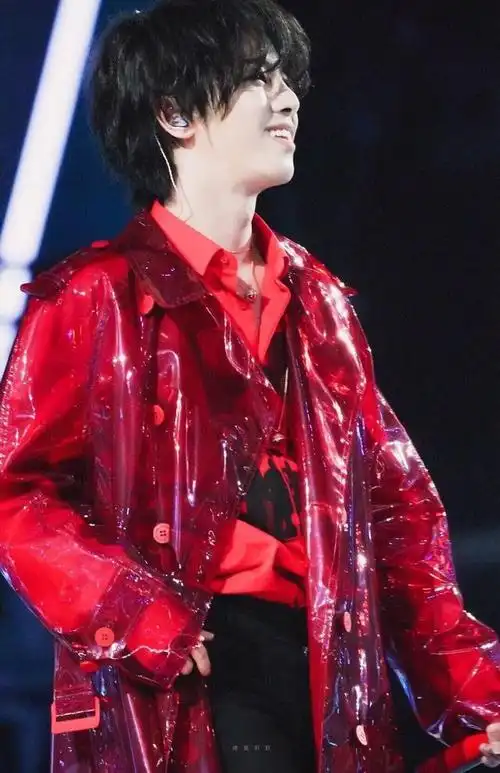 190909 华晨宇红色衣服小合集 帅气的火星男孩魅力无法抵挡