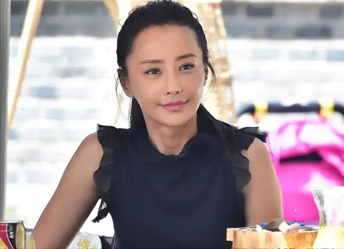 吴奇隆的自私,让"嫁给爱情"刘诗诗成了笑话_马雅舒_感情_老婆