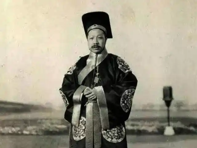 袁世凯登基前夜,被一女子嘲笑流氓也能当皇上,为何袁世凯不杀她