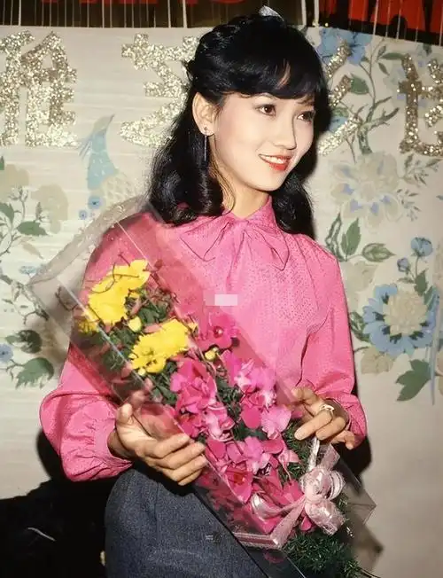 霍元甲黄元申因爱上赵雅芝遁入空门现在的他后悔吗