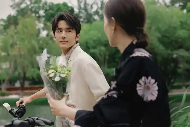 周洛的洛曼史##张新成周洛##张新成微暗之火