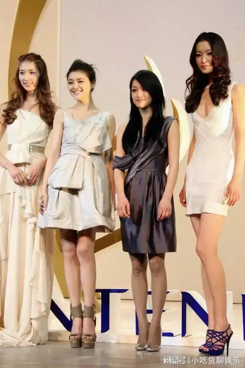 一组当年给我留下很深印象的女明星同台照